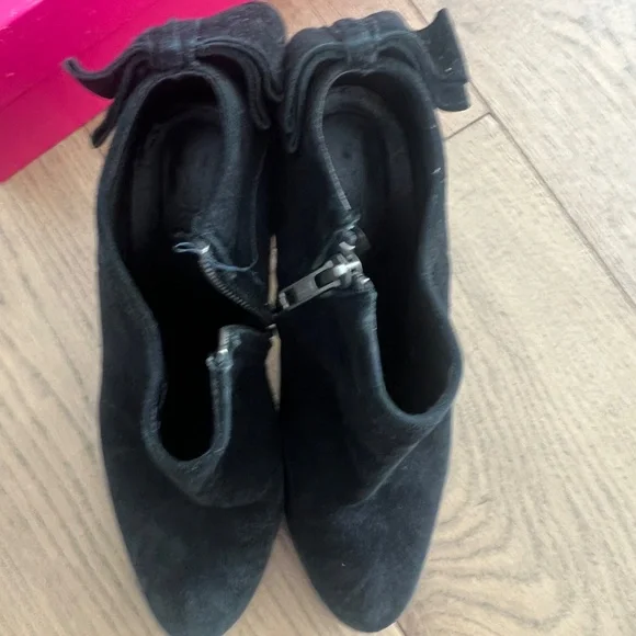 J Crew Suede Booties with Bow sz7 - Picture 2 of 4